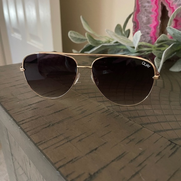 QUAY High key aviators - Picture 1 of 4